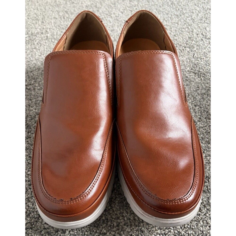 Men’s Deer Stags Brown Shoes Size 12 NWT